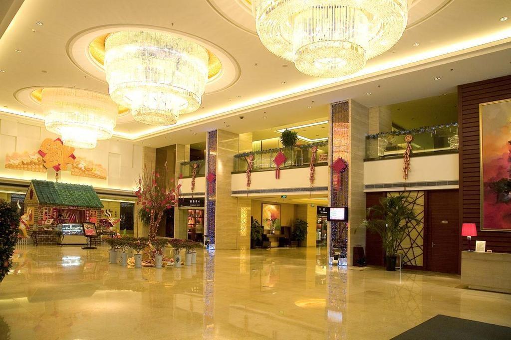 Ramada Zibo Hotel Exterior foto