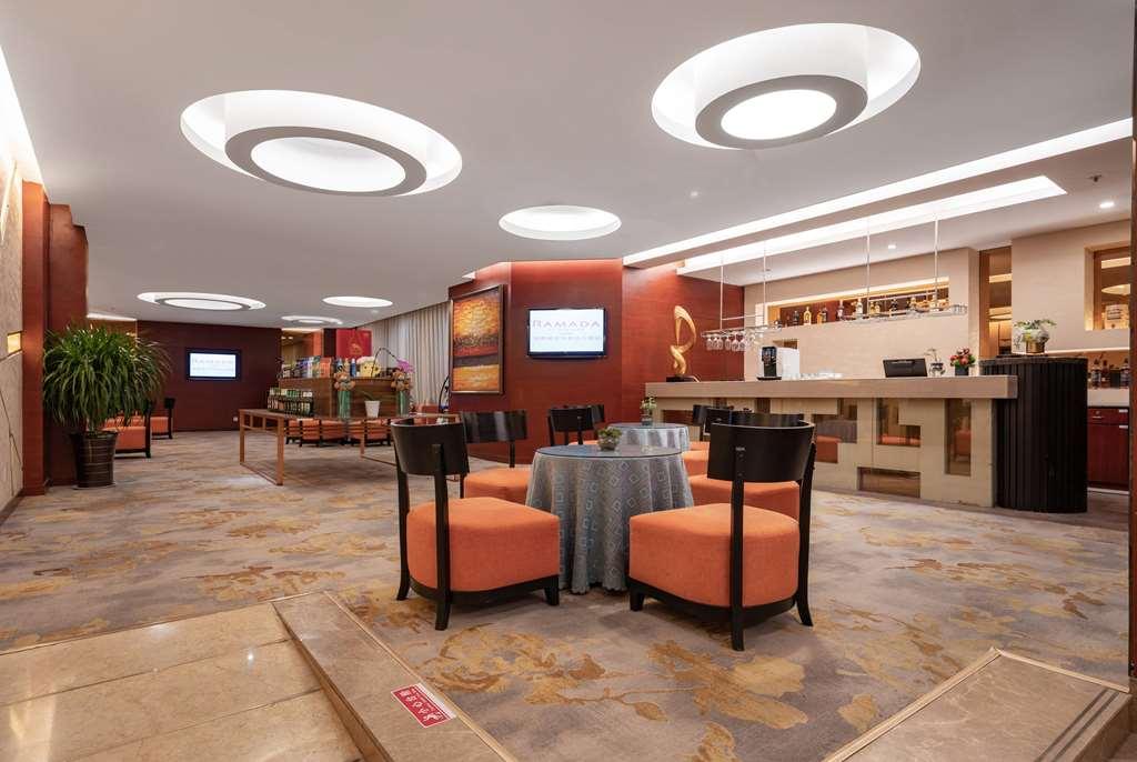 Ramada Zibo Hotel Restaurant foto