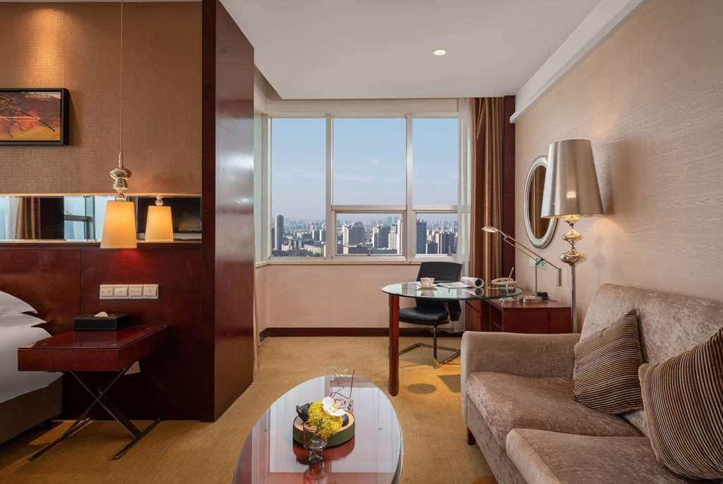 Ramada Zibo Hotel Zimmer foto