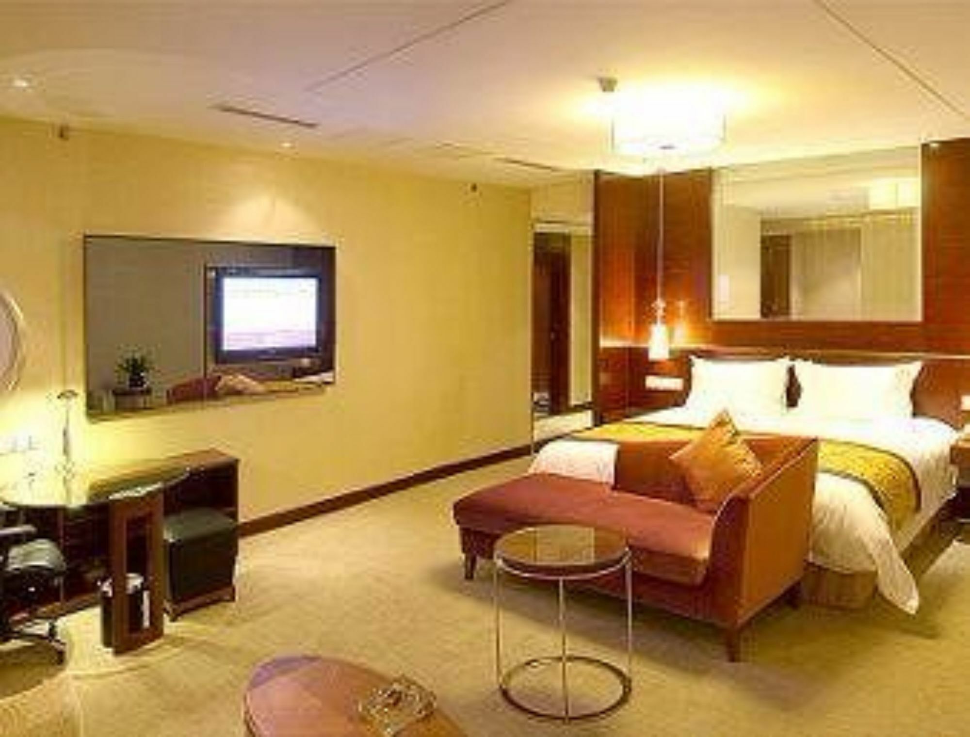 Ramada Zibo Hotel Zimmer foto