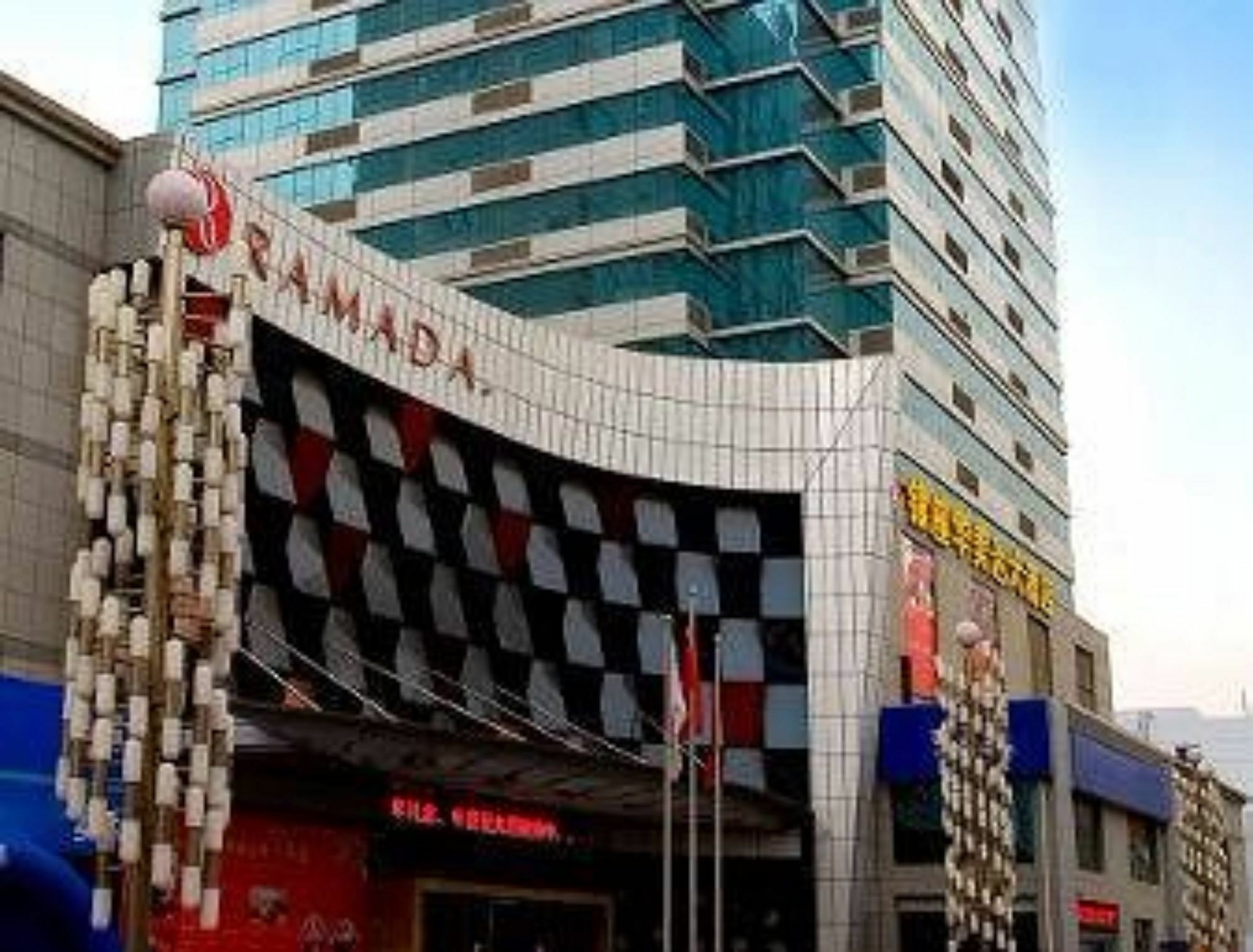 Ramada Zibo Hotel Exterior foto